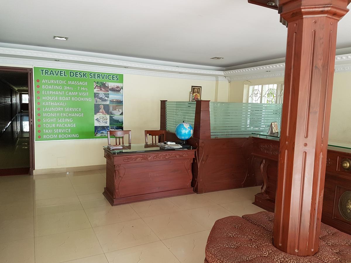Casa Linda Hotel Kochi Екстериор снимка