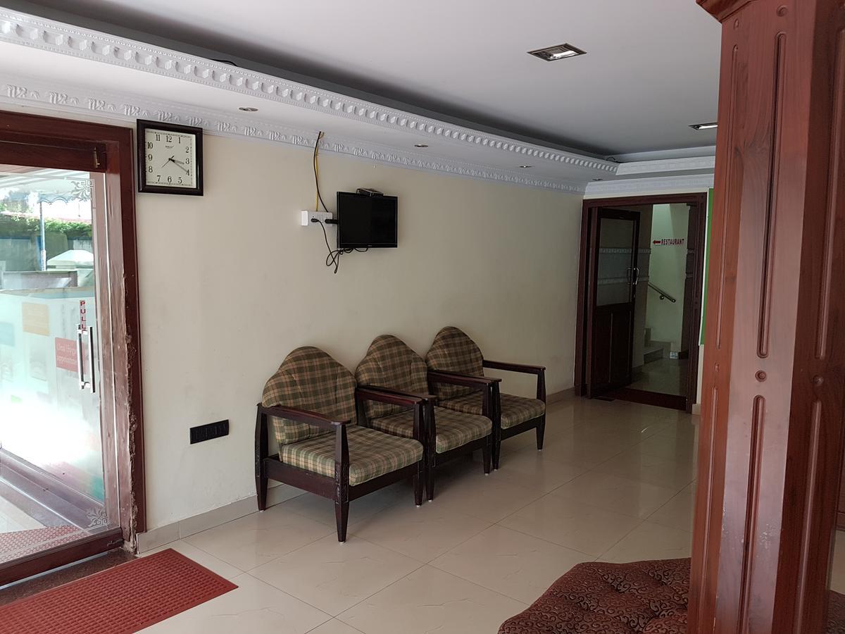 Casa Linda Hotel Kochi Екстериор снимка